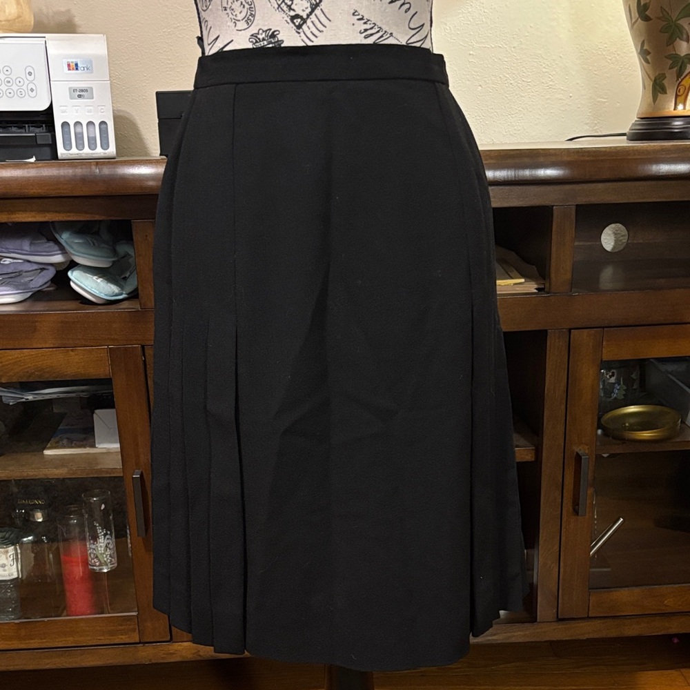 CHANEL Classic Black A-Line Skirt